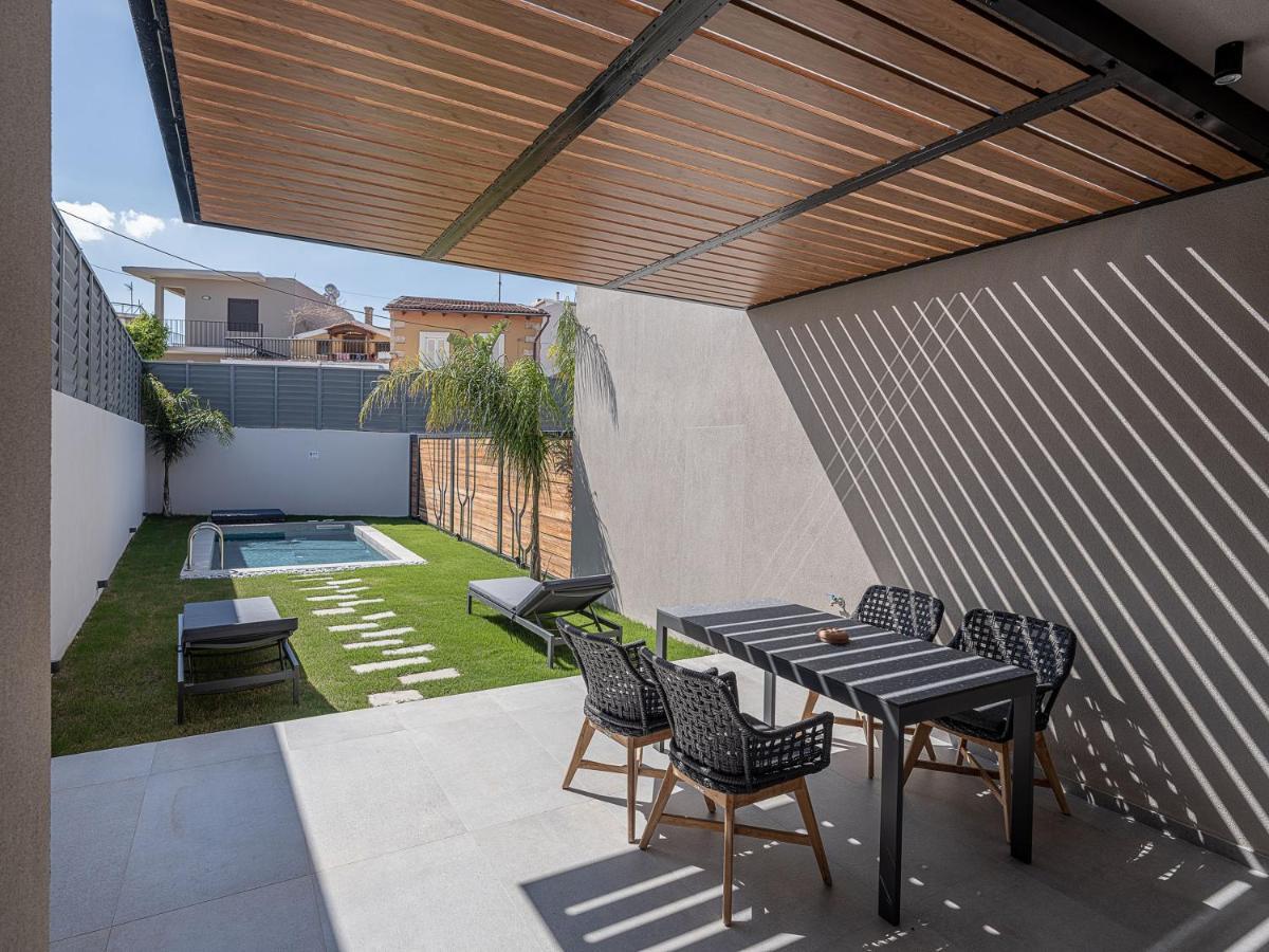 Jnv Luxury Villas Chrissi Akti Chania Exterior foto